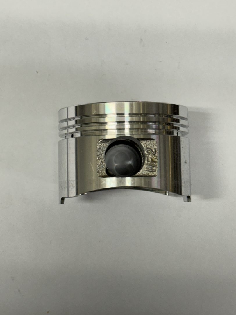 13101KV8010 PISTONE STD