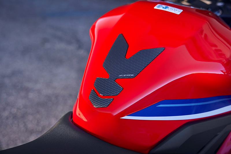 458329_24YM_HONDA_CBR500R