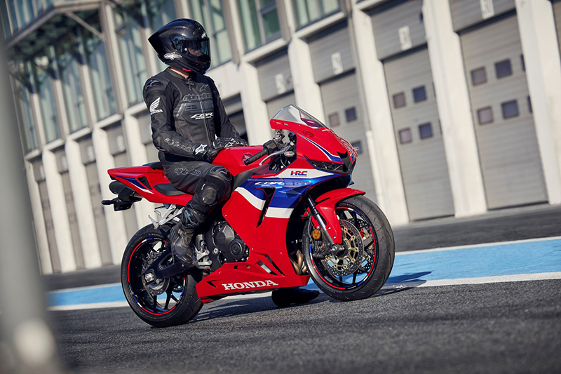458373_24YM_CBR600RR