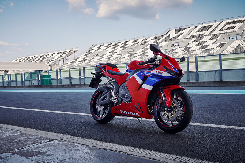 458384_24YM_CBR600RR