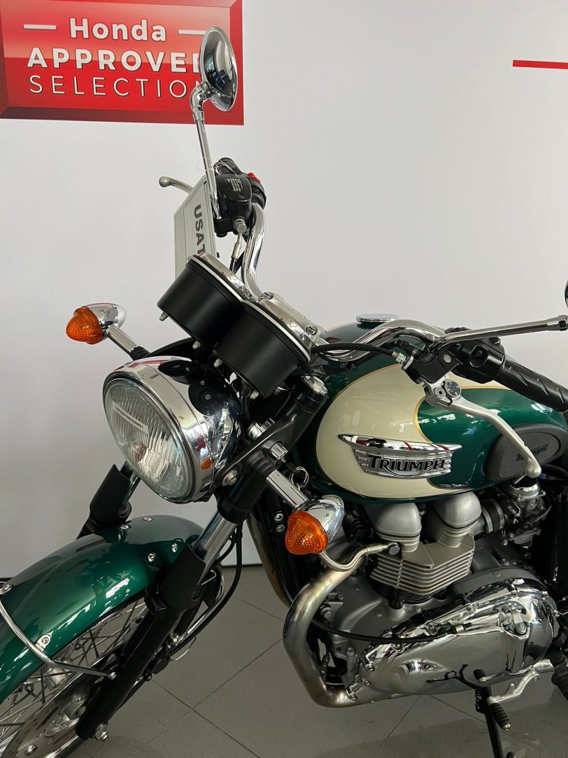 TRIUMPH BONNEVILLE T100 - immagine 2