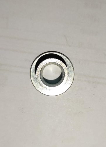 91501MAN600 COLLARINO DISTANZIALE