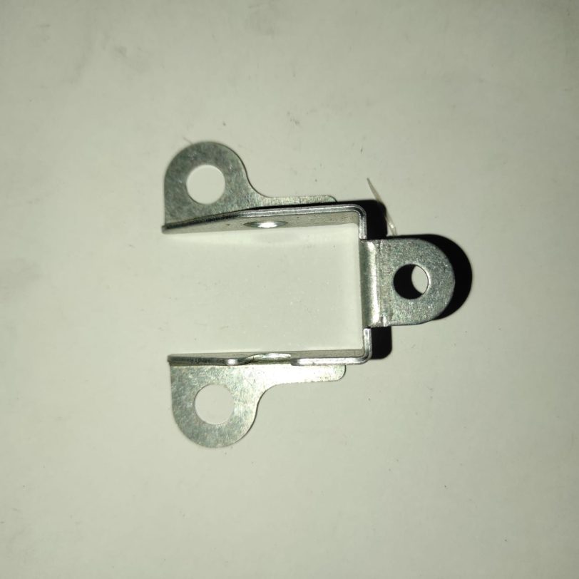 64322MCT000 LAMIERA, ARREDO COPERCHIO COMBUSTIBILE