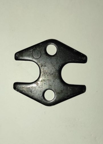 15630MG3000 PIASTRA