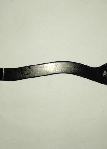 19105MJED00 SUPPORTO INFERIORE RADIATORE