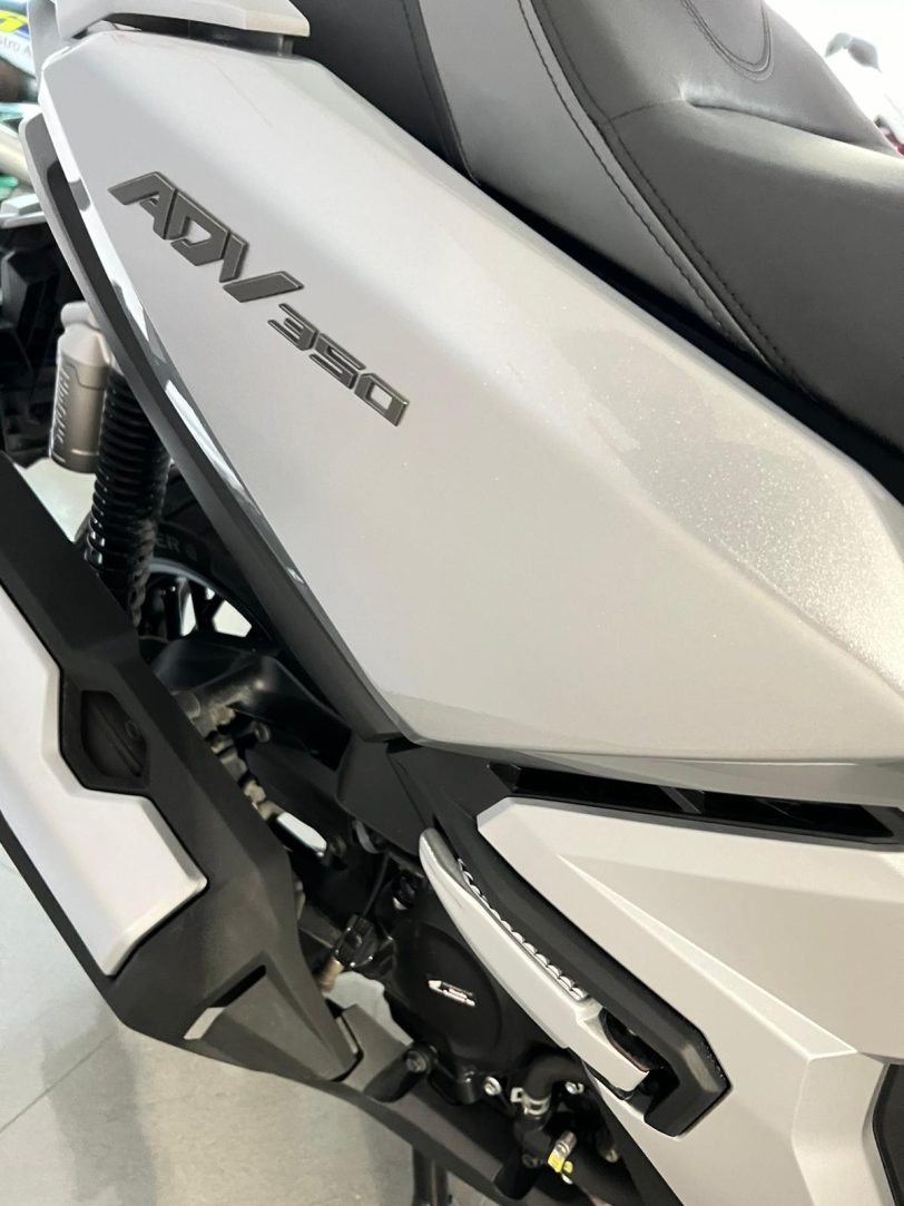 HONDA ADV 350 SILVER - immagine 6