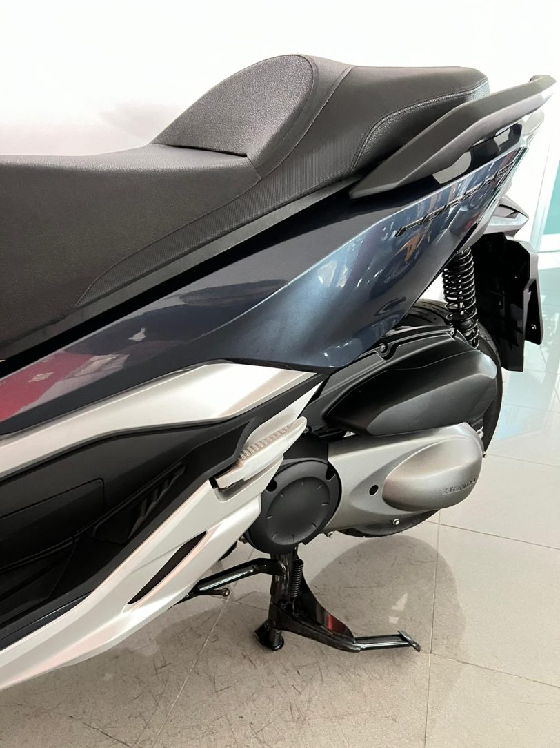 HONDA FORZA 300 BLU DEMO - immagine 5