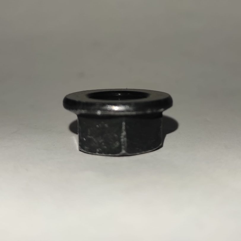 9405010070 DADO A COLLETTO 10MM