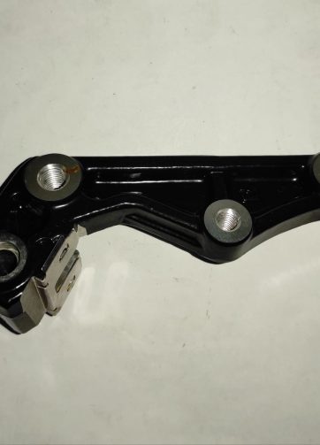 45210MA5006 SUPP.PINZA ANTER.DX
