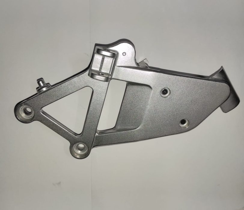 50600MT4000 SUPPORTO PEDANA PRINCIPALE D.