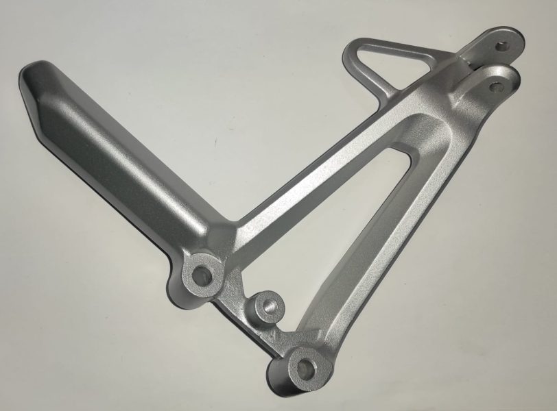 50760MBW000ZA SUPPORTO PEDANA POGGIAPIEDI S. *NH35M *