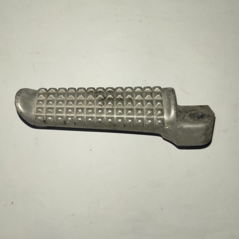 50640ML7700 BRACCIO POGGIAPIEDI PRINCIPALE S.