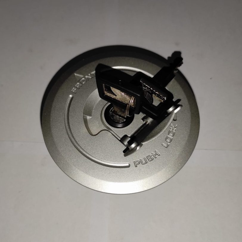 17620MN4007 CAPPELLO COMP. BOCCHETTONE DI RIEMPIMENTO CARBURANTE