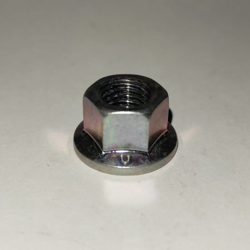 90308357000 DADO ESAGONALE 10MM