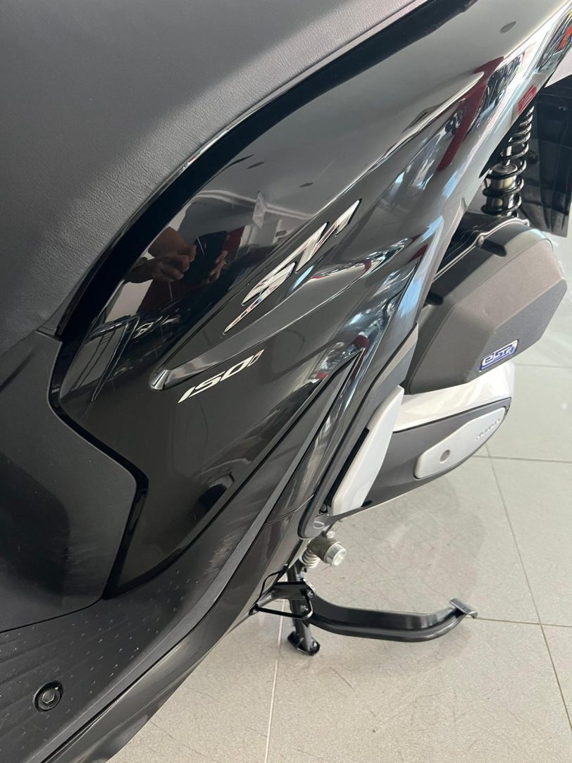 HONDA SH 150 NERO - immagine 2