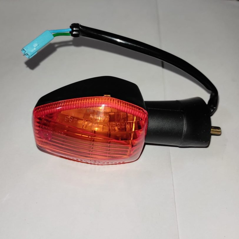 33600MBBE31 ASS. INDICATORE DI DIREZIONE POST. D. (12V 21W)