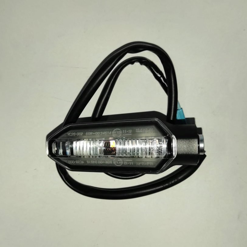 33600MKPD81 ASS. INDICATORE DI DIREZIONE POST. D.