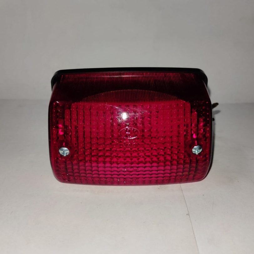 33701GT8650 GRUPPO FANALE POST.