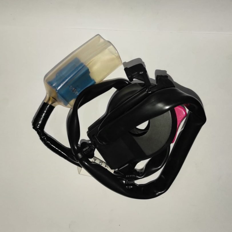 35130MKAD81 ASS. INTERRUTTORE ARRESTO MOTORE - immagine 2
