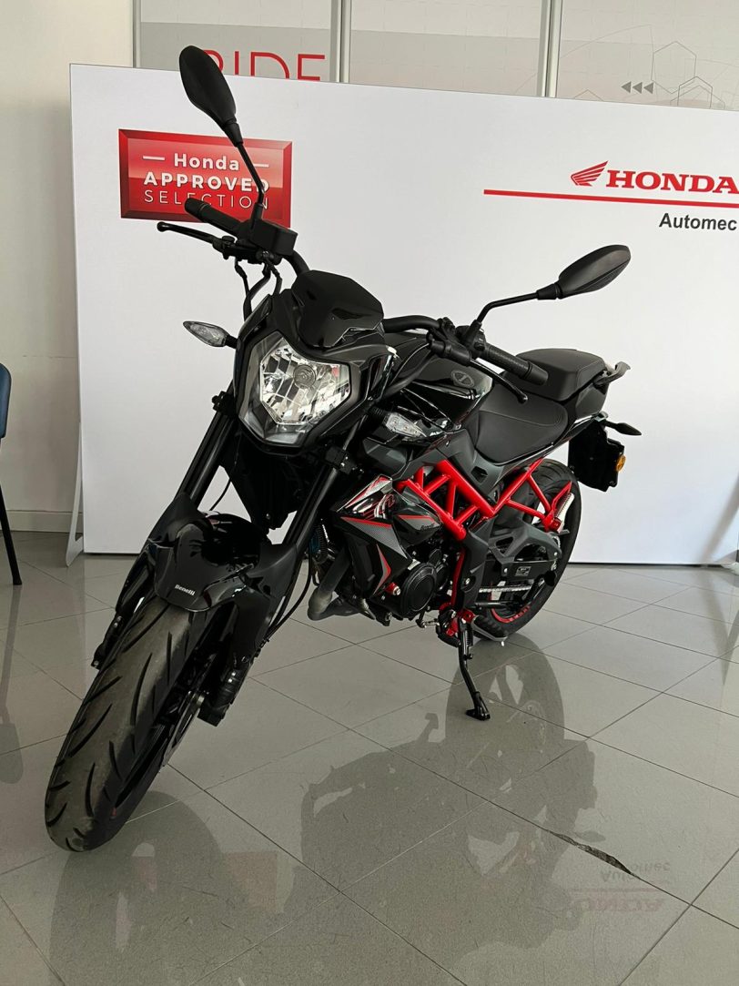 BENELLI BN 125