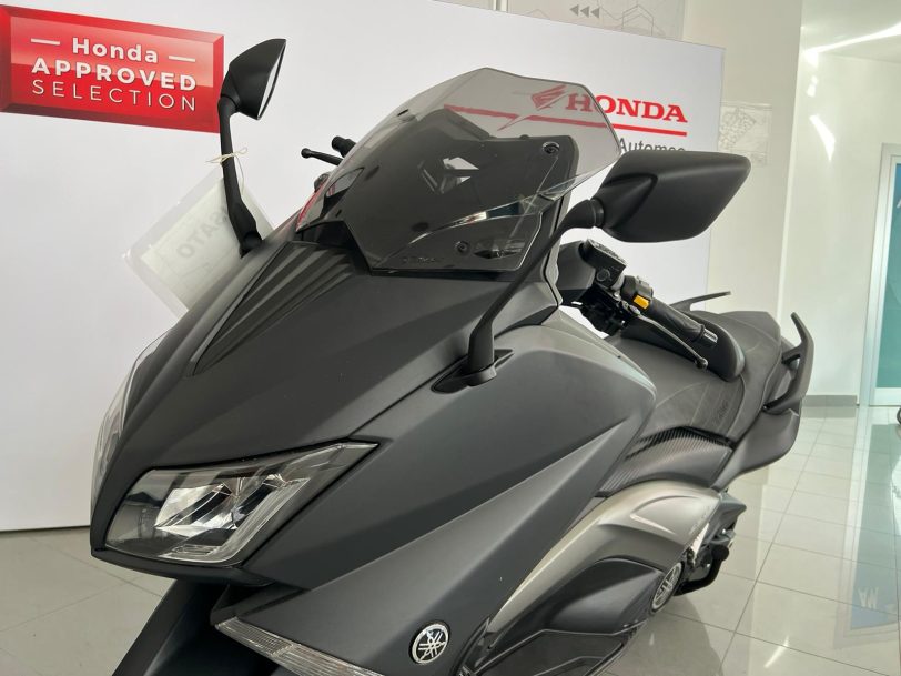 YAMAHA T-MAX 530 - immagine 2