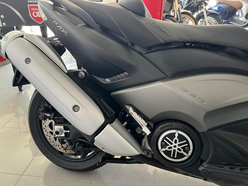 YAMAHA T-MAX 530 - immagine 4
