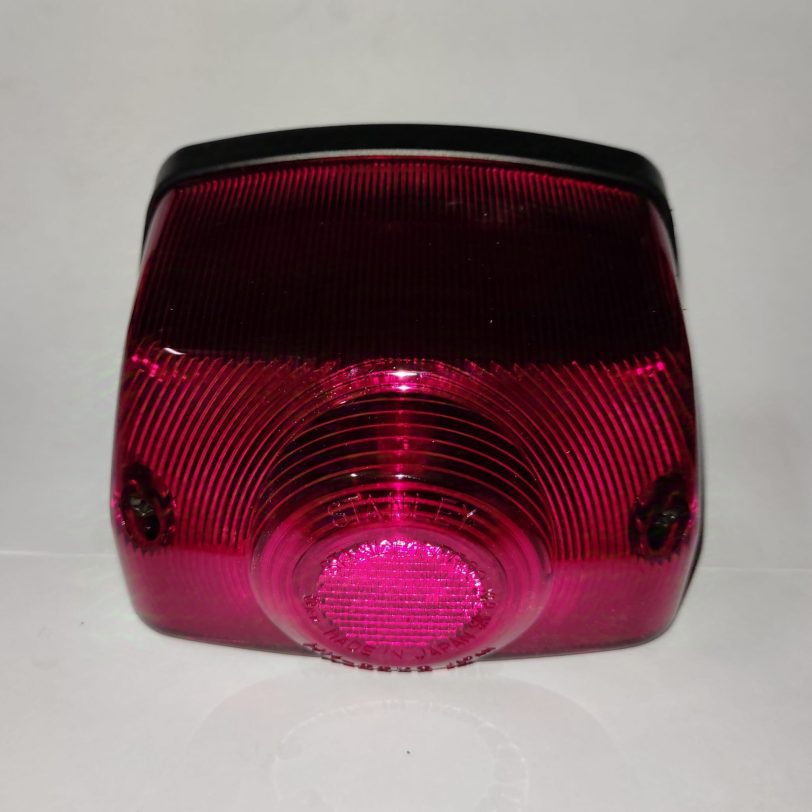 33701GAM003 FANALINO POST.