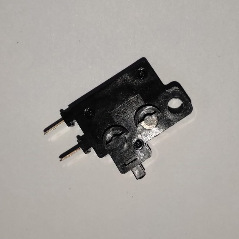 35340MM5601 ASS. INTERRUTTORE STOP ANT.