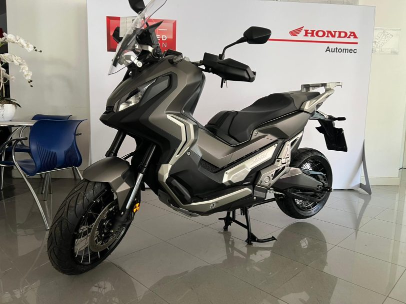 HONDA X-ADV 750