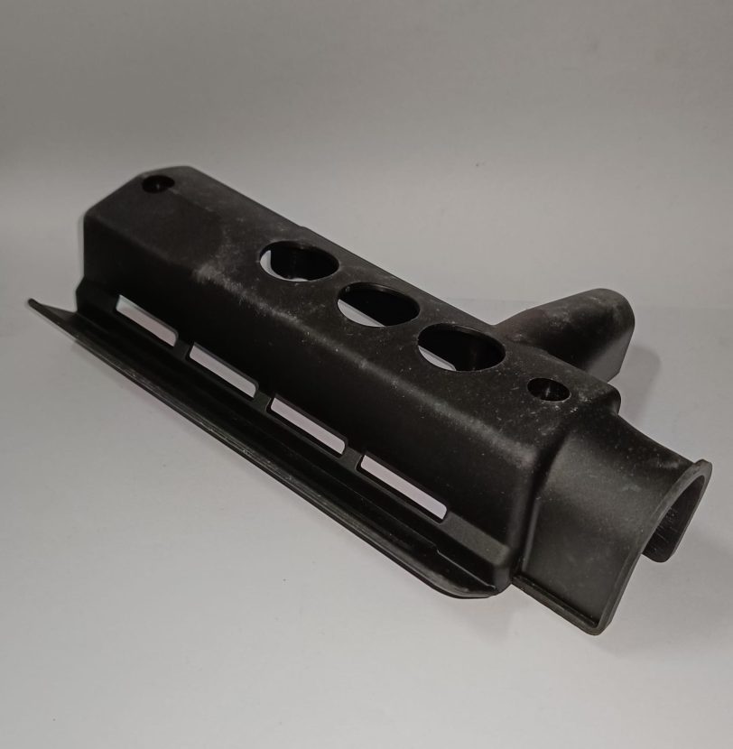 19111MF2000 PROTEZ.SX RADIATORE