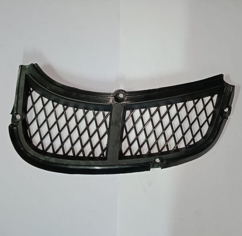 64237ME7000 GRIGLIA LATERALE SX