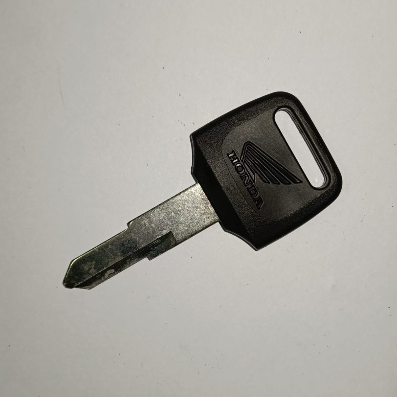 35121KW3771 CHIAVE NON SBOZZATA (TIPO 1) (CHIAVE N. AXX / BXX)