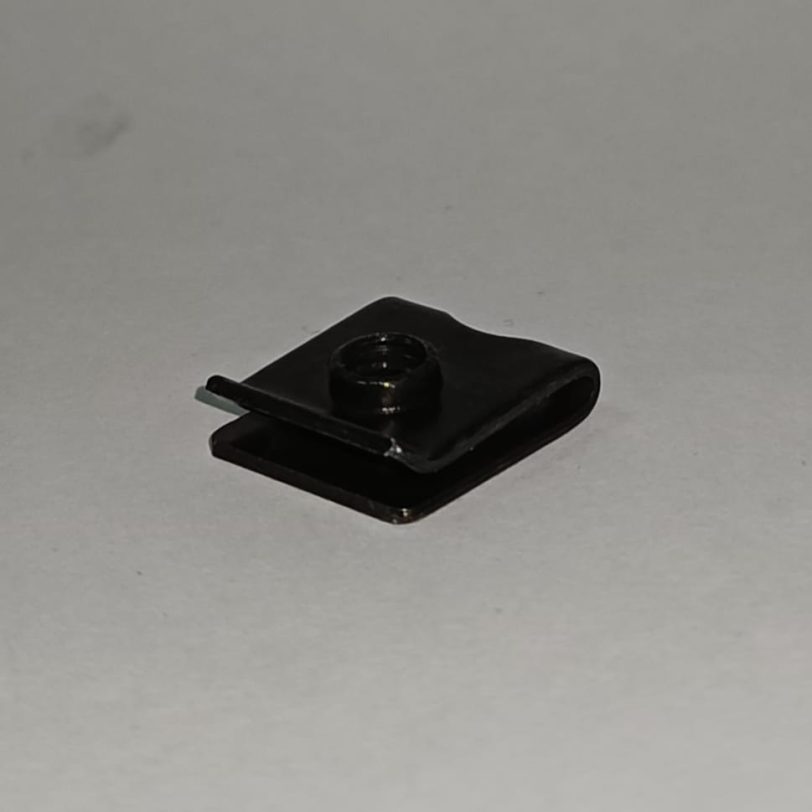 90320GE2760 DADO MOLLA 5MM