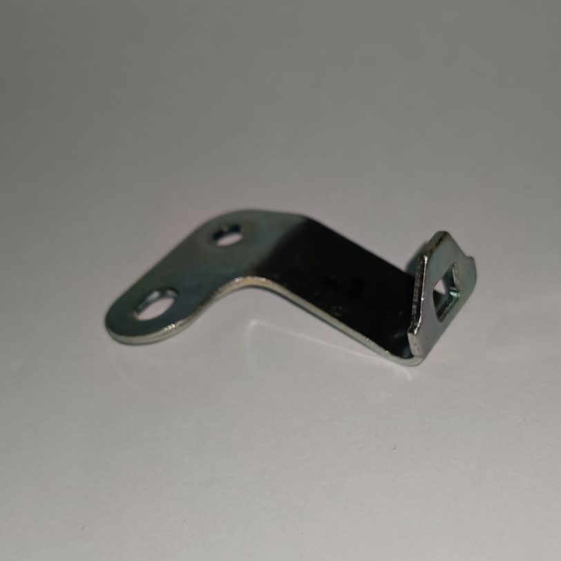 64331KS4000 STAFFA COPERCHIO ANT. S. (A) - immagine 2