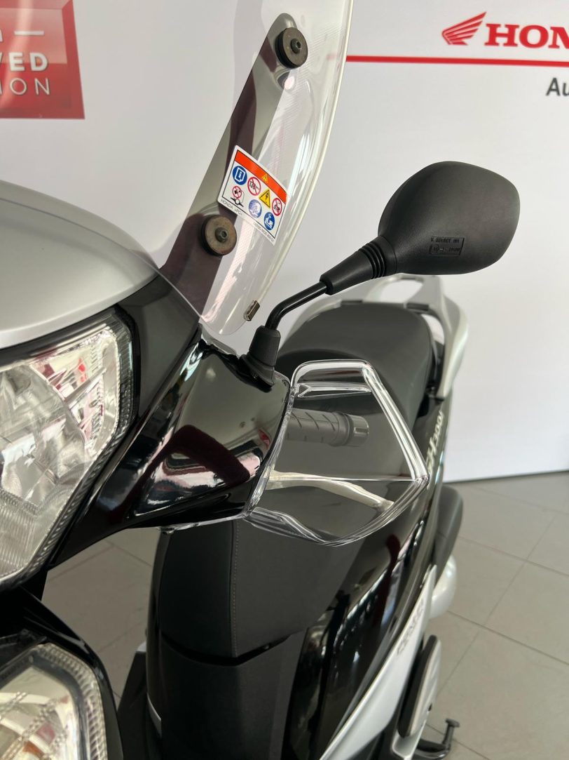 HONDA SH 300 - immagine 6