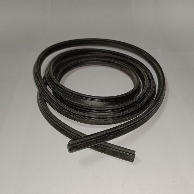 77115K0RV00 GOMMINO TENUTA