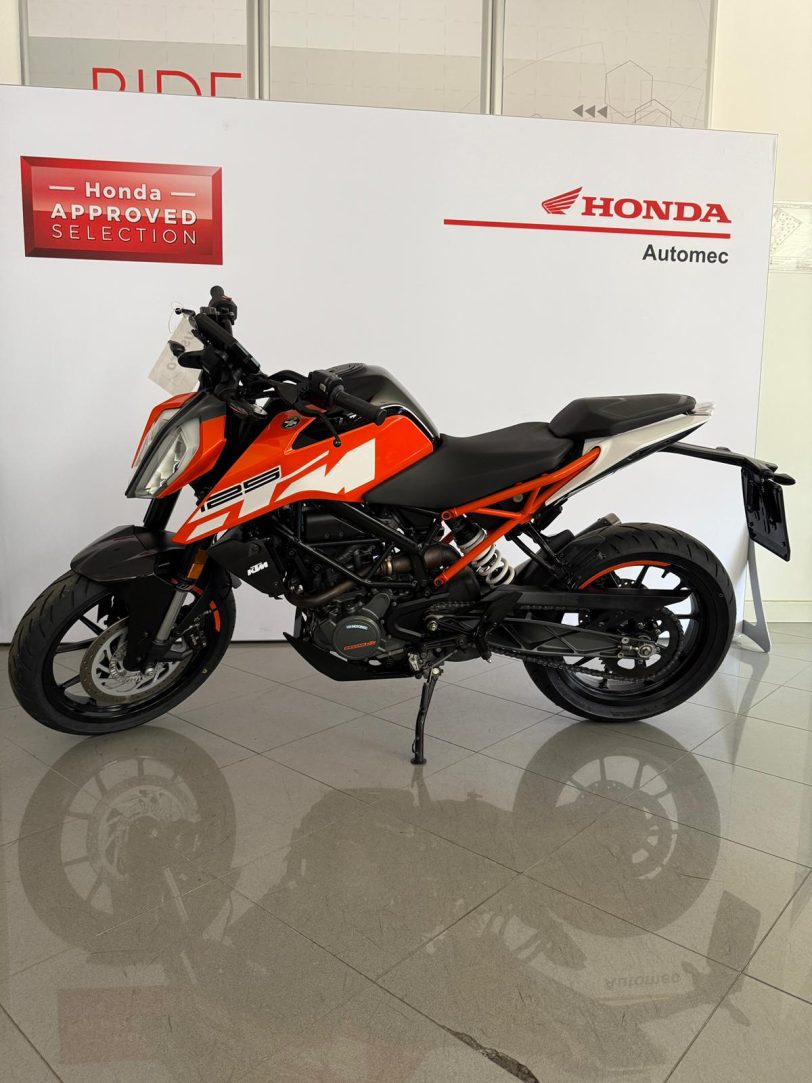 KTM DUKE 125