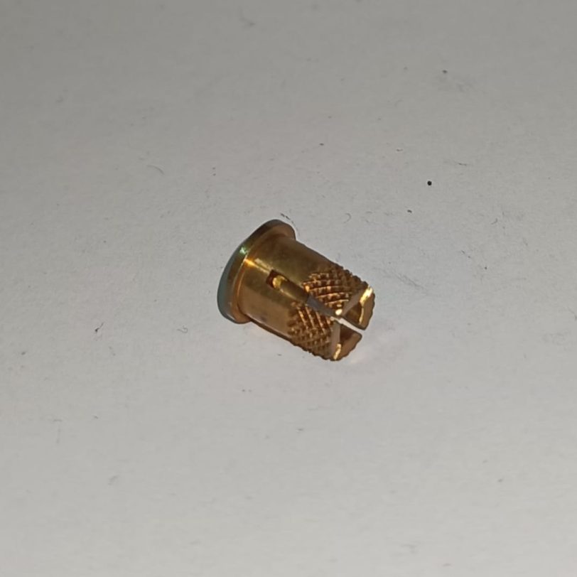 90316MJ1000 DADO D'INSERIMENTO 5X0.8 - immagine 2