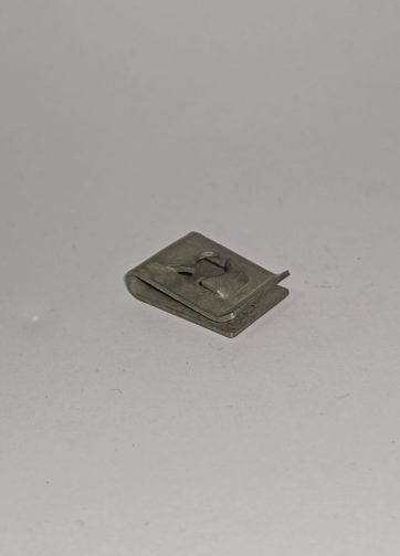 90344KPL900 DADO A MORSETTO 5MM