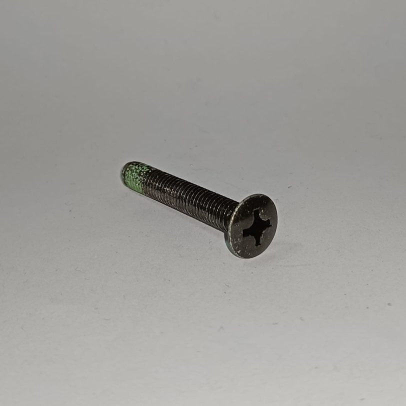 90191MJ0940 VITE CON TESTA OVALE 6X40