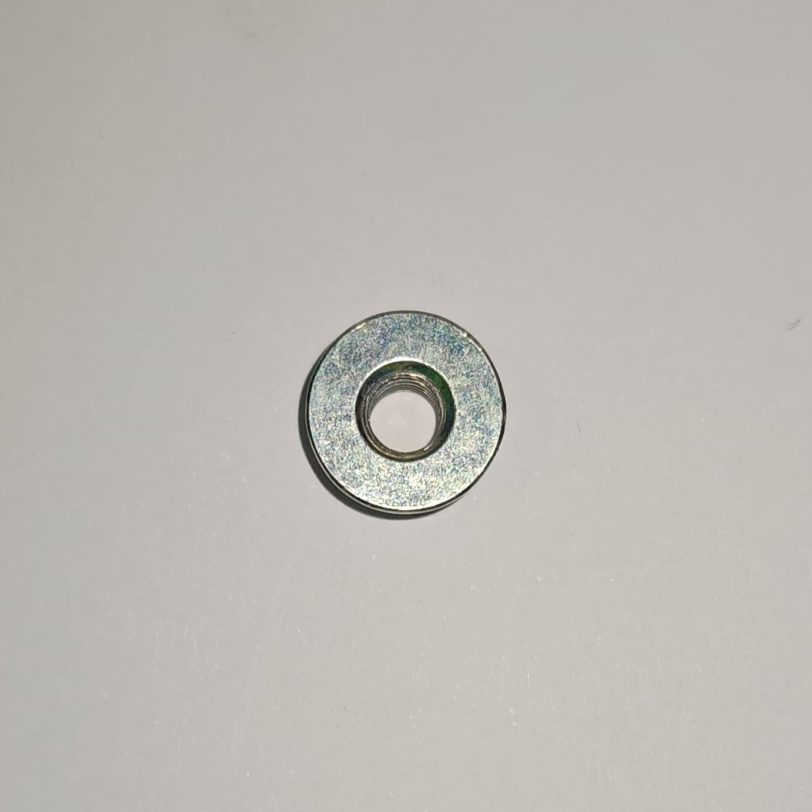 9405005000 DADO FLANGIATO 5MM - immagine 3