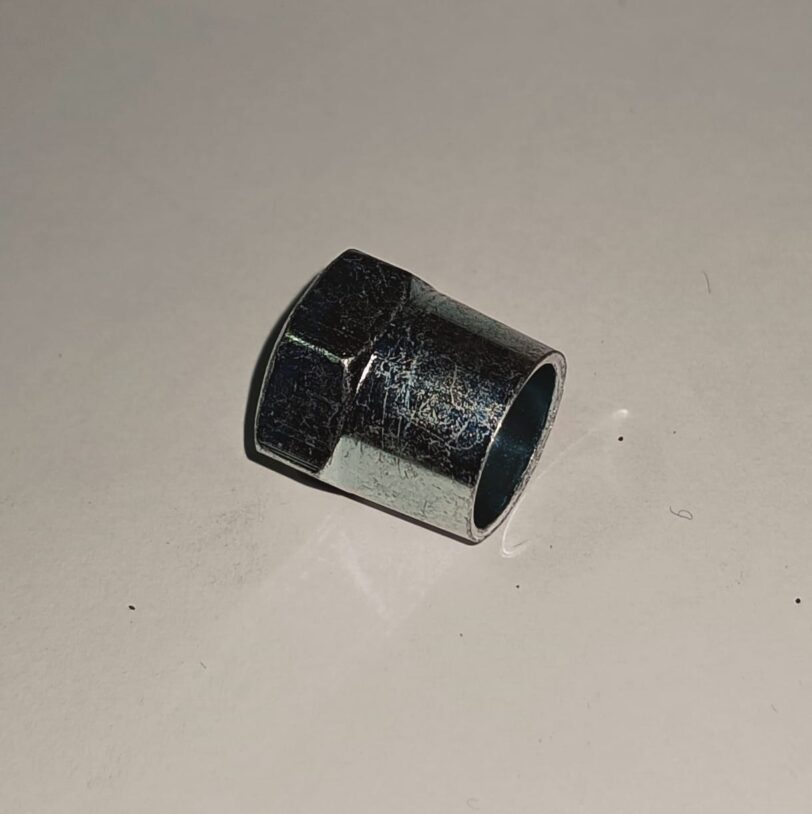 90314GCGW40 DADO SPECIALE 8MM - immagine 2