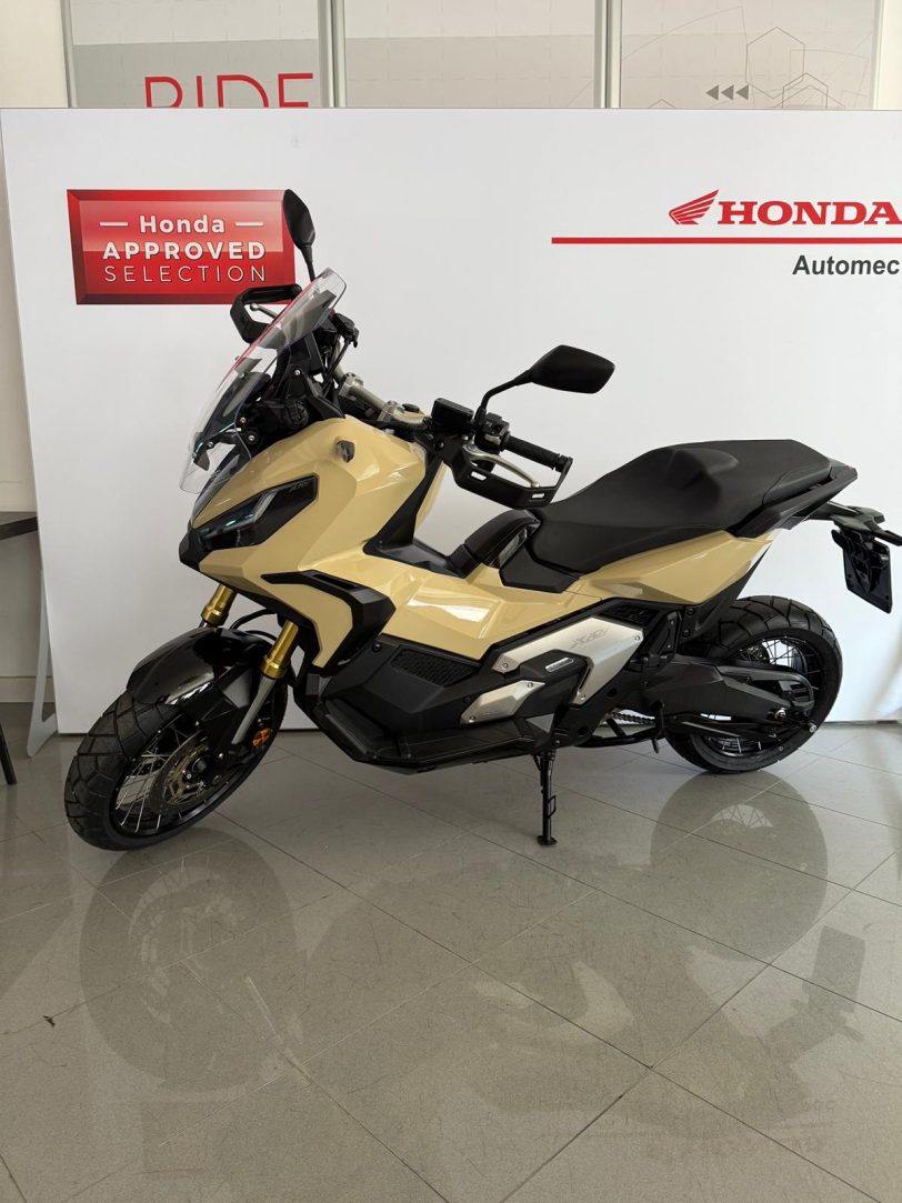 HONDA X-ADV 750