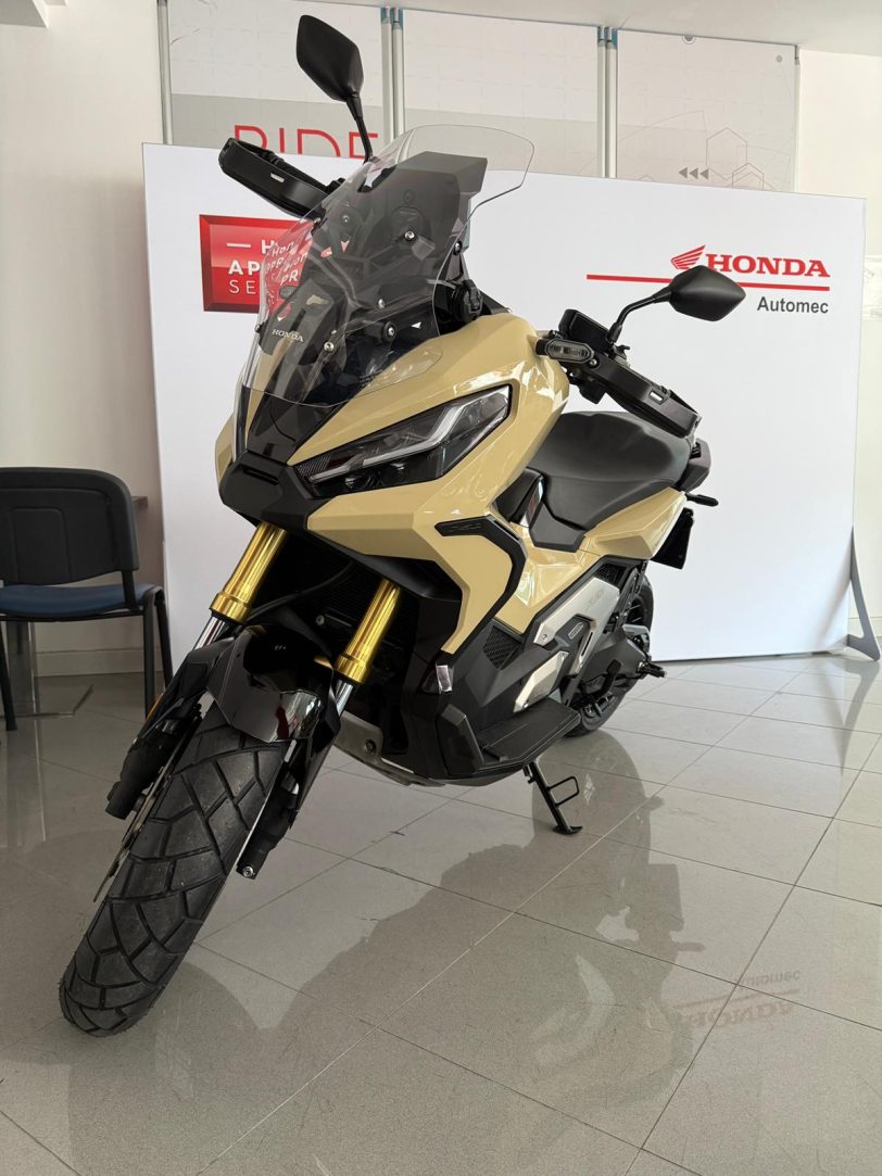 HONDA X-ADV 750 - immagine 7