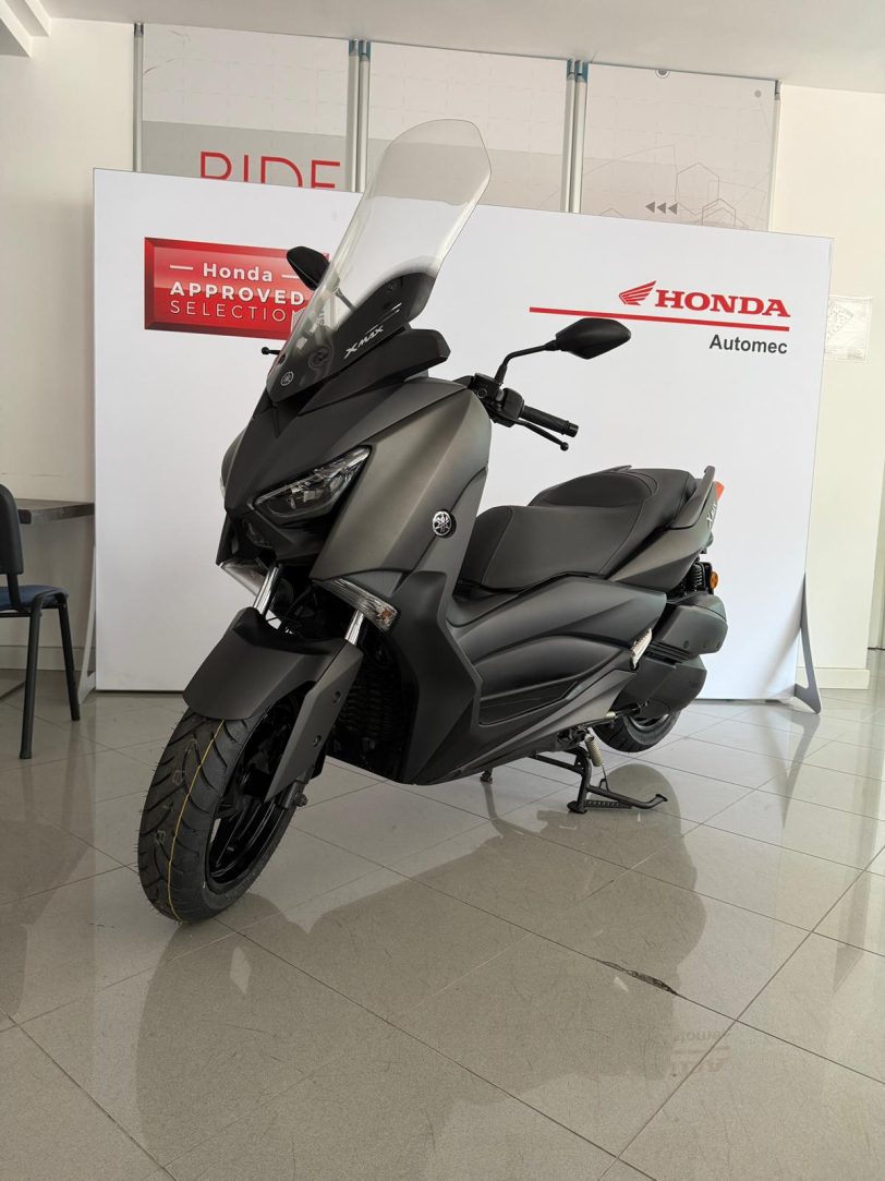 YAMAHA X-MAX 300 - immagine 2