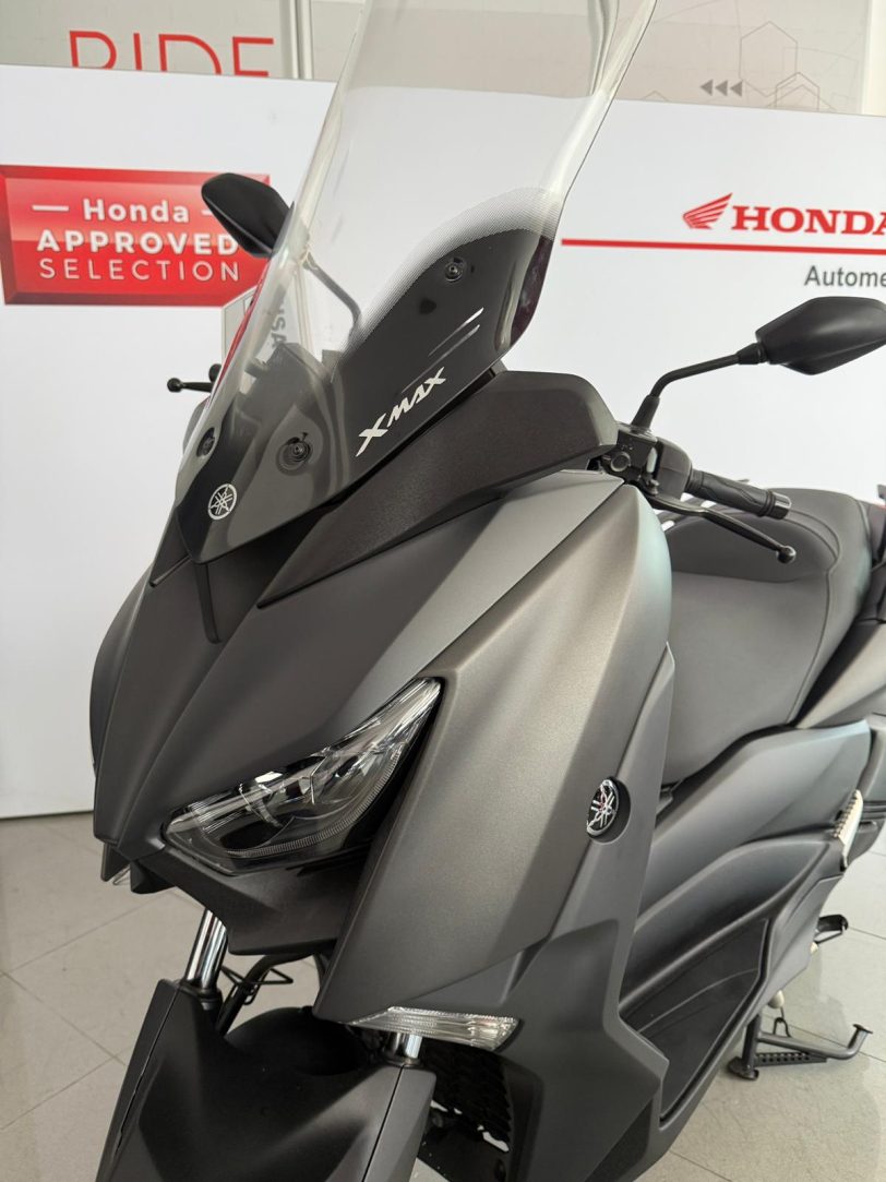 YAMAHA X-MAX 300 - immagine 3