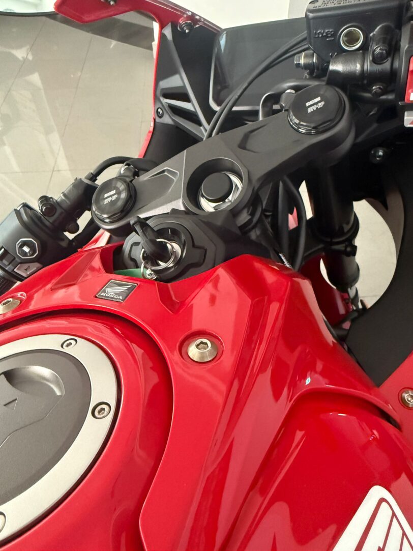 HONDA CBR 650 R E-CLUTCH - immagine 7