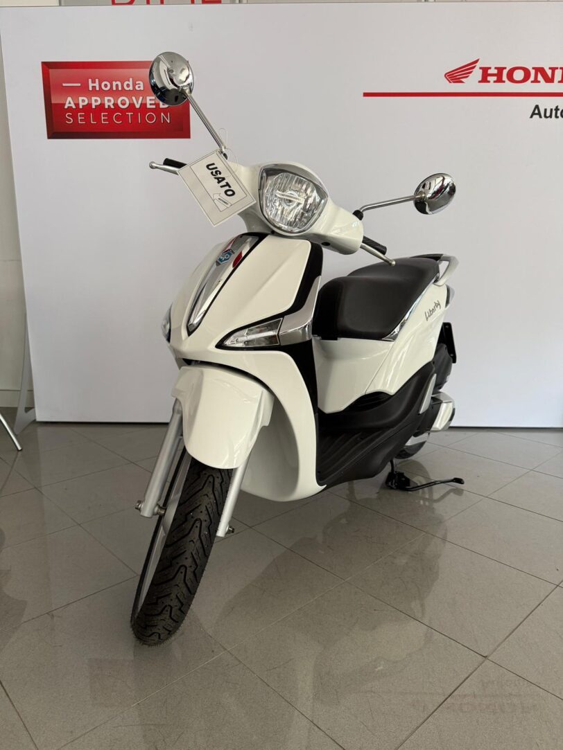 PIAGGIO LIBERTY 125 BIANCO - immagine 4