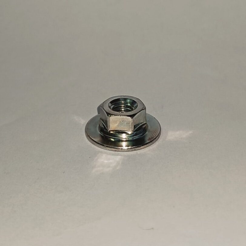 90302187000 DADO FLANGIATO 6MM