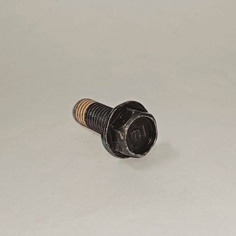 90103MJ1010 BULLONE FLANGIATO 8X22